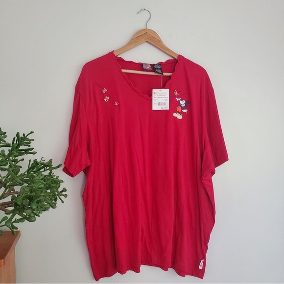 Disney Mickey unlimited woman berry red tshirt women's size 26/28 W - Picture 1 of 9